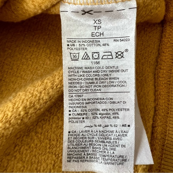Old Navy “Stay Amazed” Sweatshirt XS - Picture 6 of 6